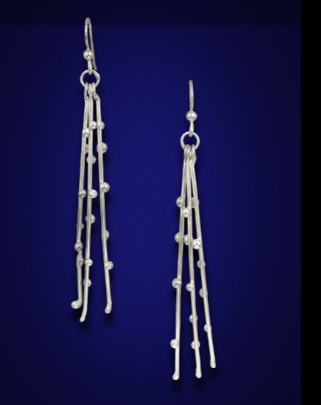 FISH TAIL PALM EARRINGS