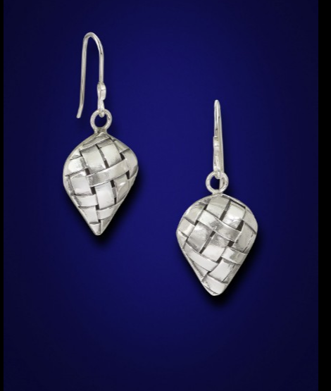 PEA POD EARRINGS